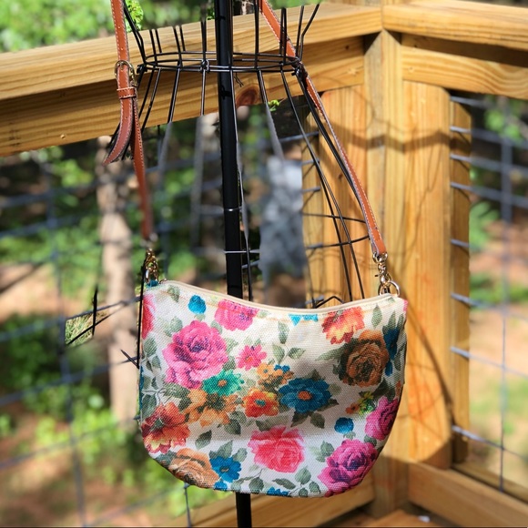 Handbags - Floral Crossbody Bag